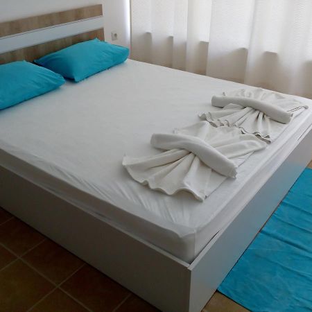 Studio Zlatina Pomorie Bagian luar foto