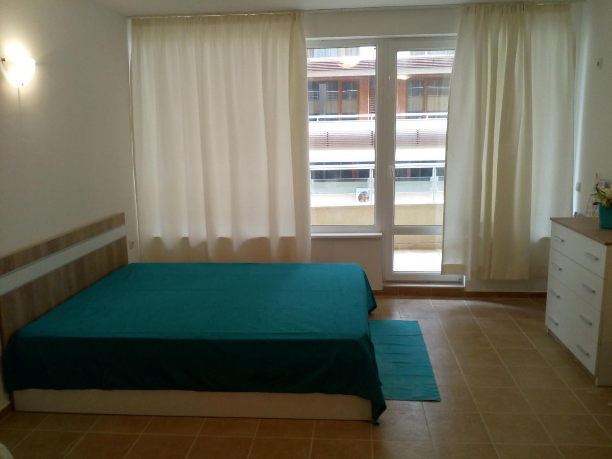 Studio Zlatina Pomorie Bagian luar foto